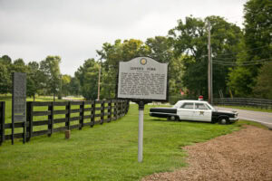 Leiper's Fork Town